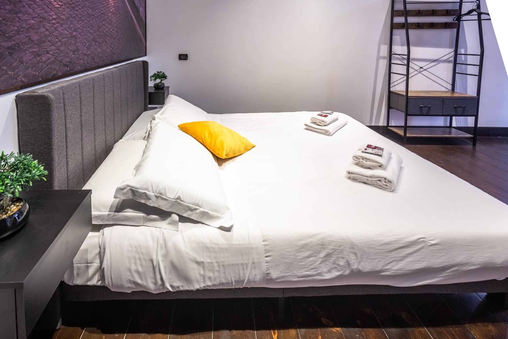 The Magic Hole Apartment โรม ภายนอก รูปภาพ